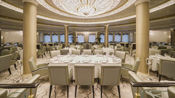 Restaurants, Bars & Cafés on Oceania Riviera